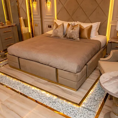 Apartment Alexandras Palace *