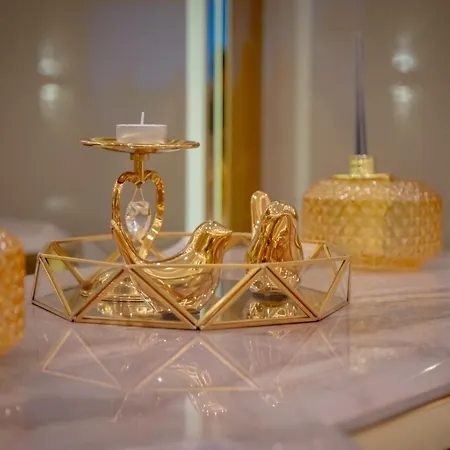 Alexandras Palace Apartment *