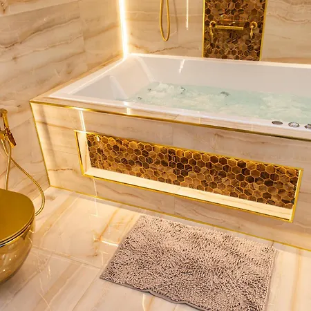 Alexandras Palace Apartment *