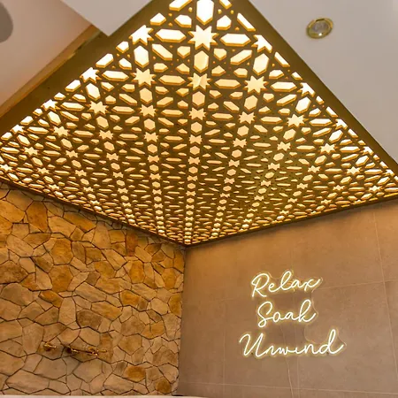 Alexandras Palace Apartment