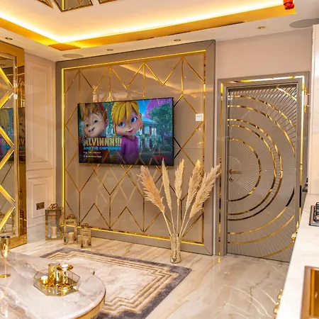 Alexandras Palace Apartment *