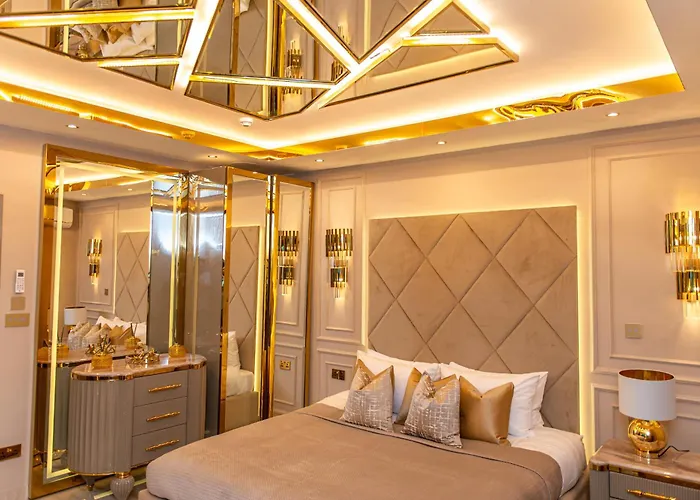 Apartment Alexandras Palace