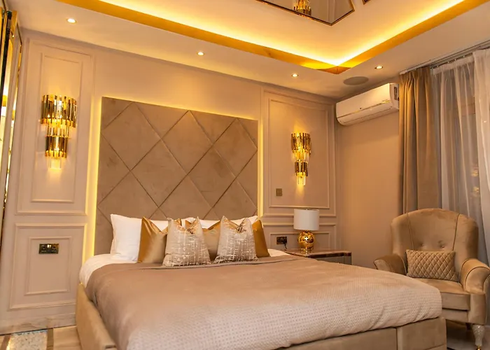 Alexandras Palace Appartamento *