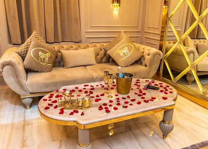 Apartment Alexandras Palace